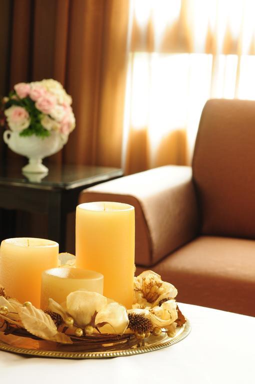 Garden Hotel Taichung Bagian luar foto