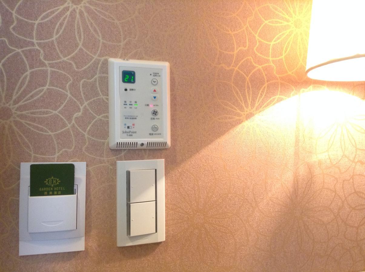 Garden Hotel Taichung Bagian luar foto
