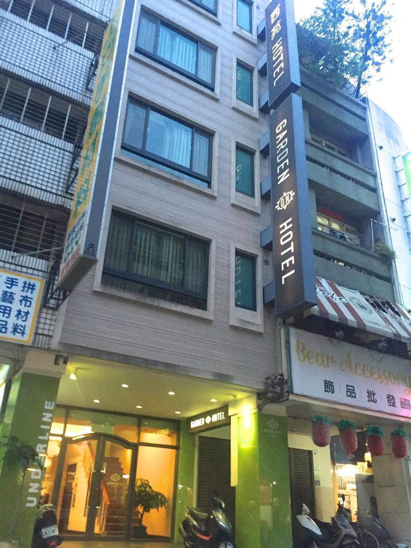Garden Hotel Taichung Bagian luar foto