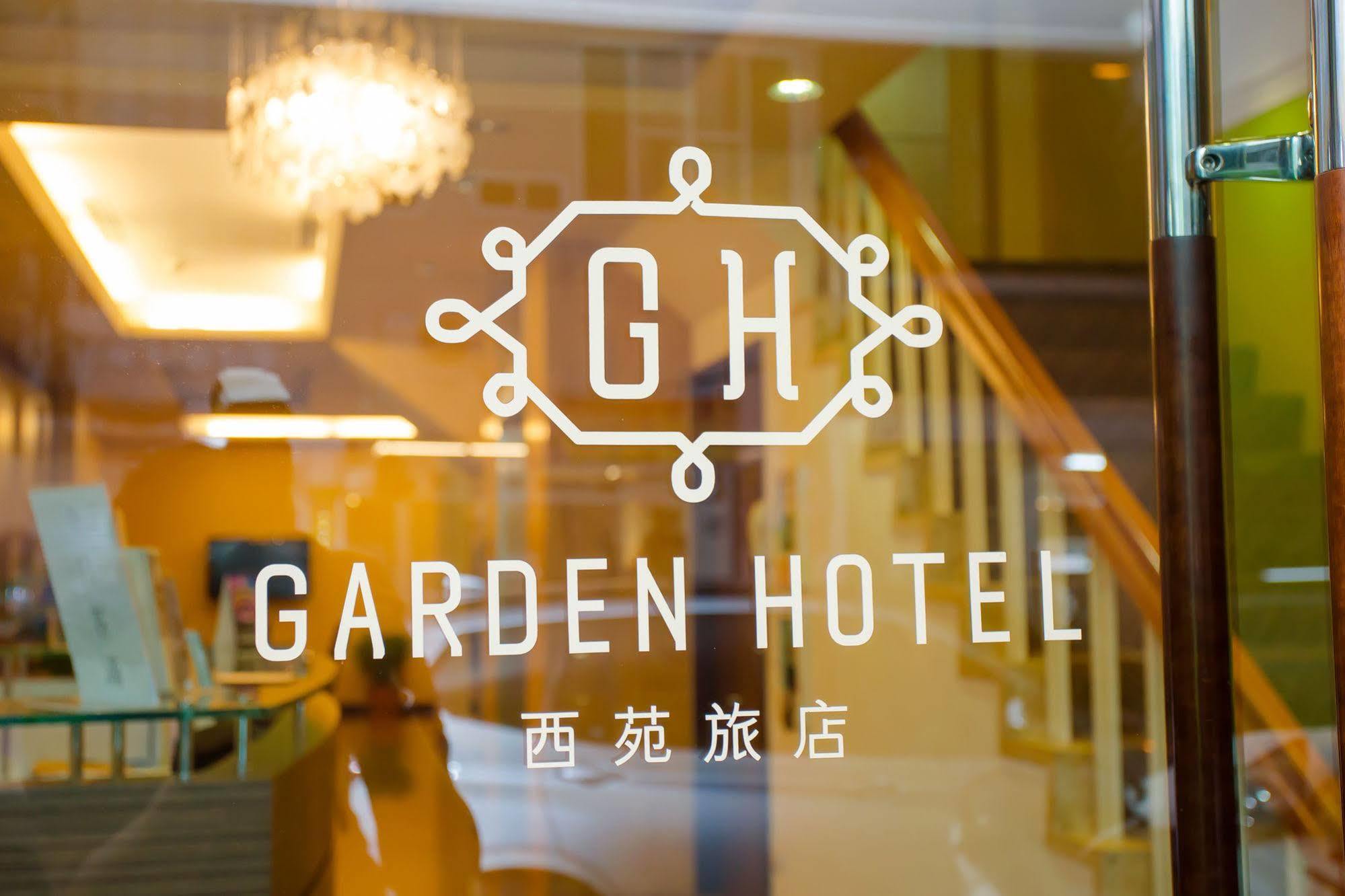 Garden Hotel Taichung Bagian luar foto