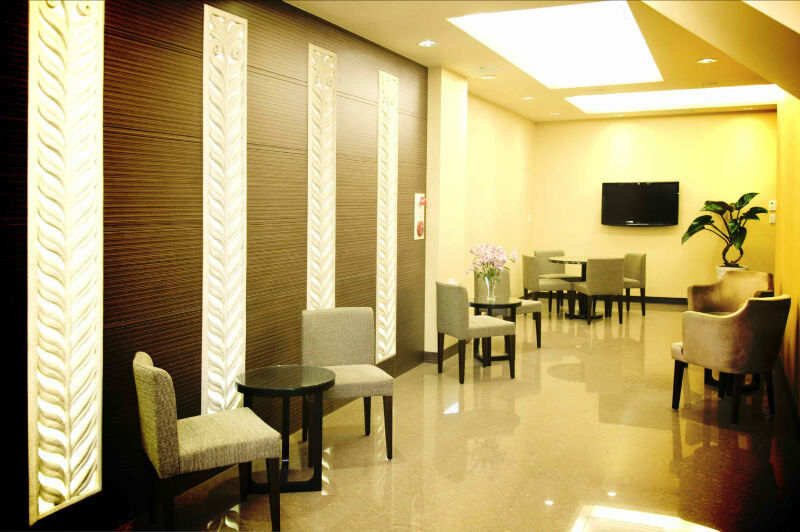 Garden Hotel Taichung Bagian luar foto
